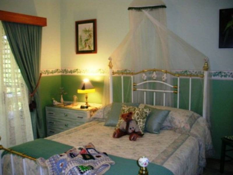 917 Sussex Inlet Rd, Sussex Inlet NSW 2540