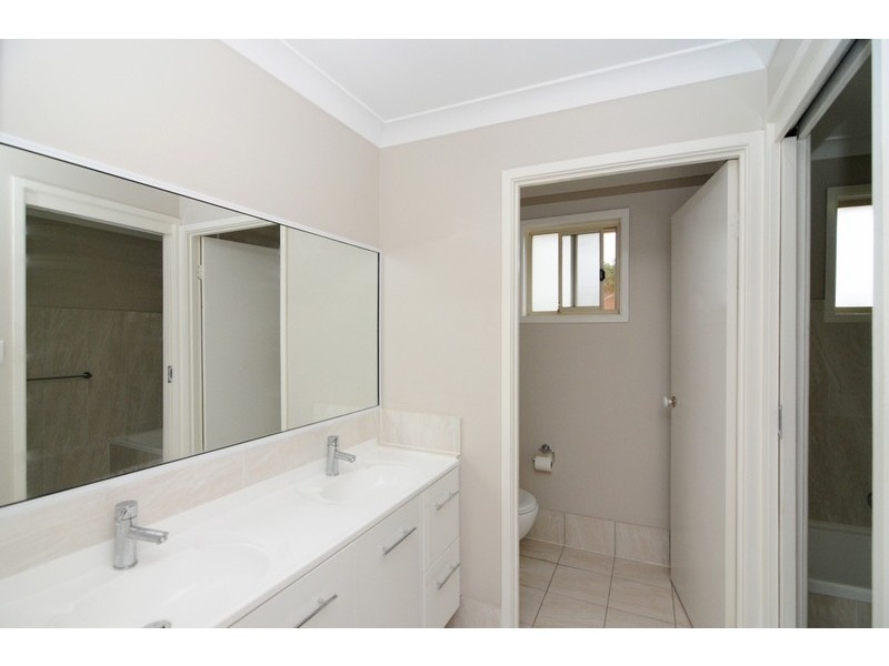 1/202 Macleans Point Road, Sanctuary Point NSW 2540