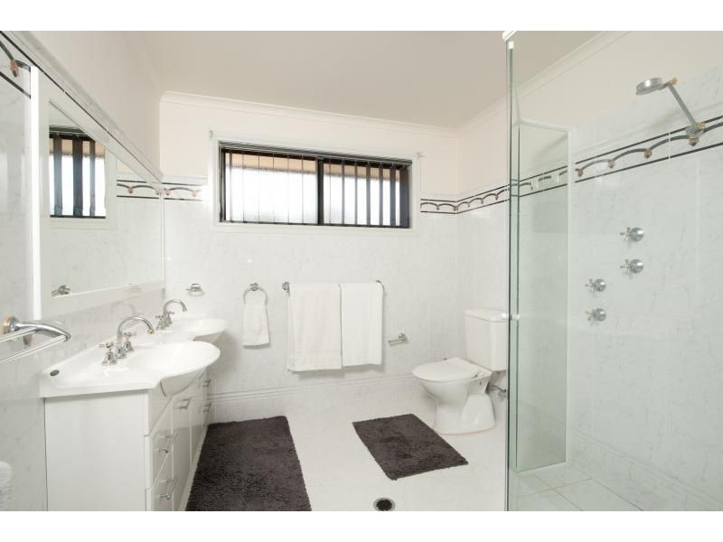 663 Sussex Inlet Rd, Sussex Inlet NSW 2540