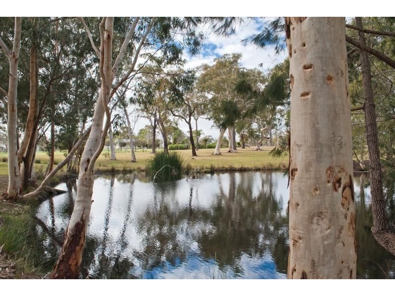 663 Sussex Inlet Rd, Sussex Inlet NSW 2540