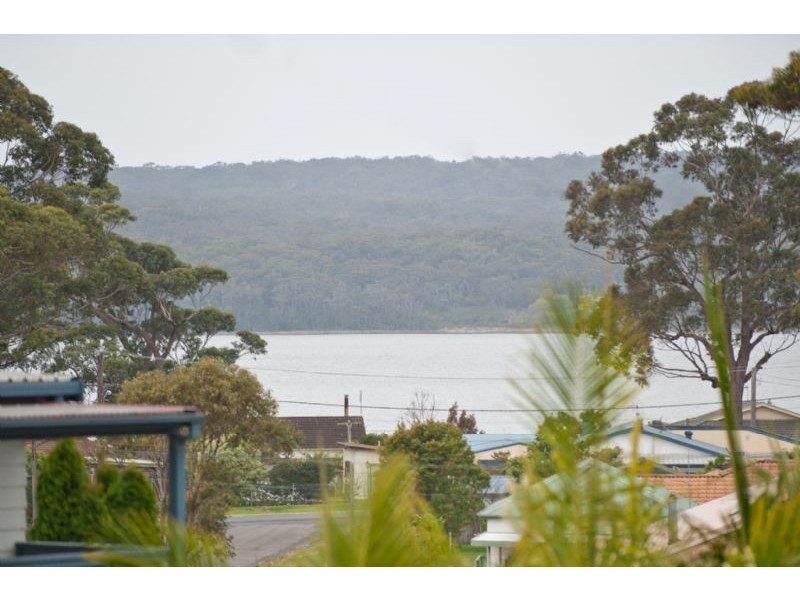 8 Curlew Street, Sanctuary Point NSW 2540