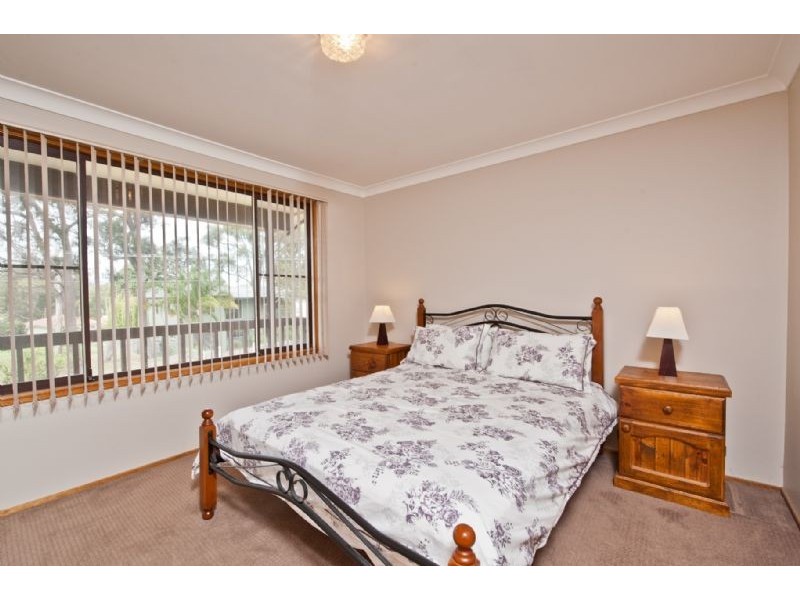 8 Curlew Street, Sanctuary Point NSW 2540