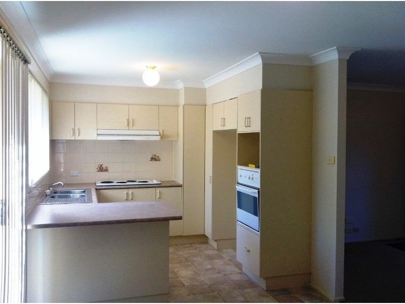 2 CENTAUR AVENUE, Sanctuary Point NSW 2540