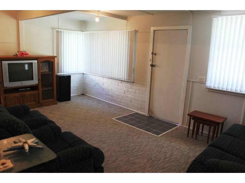 58 ST GEORGES ROAD, St Georges Basin NSW 2540