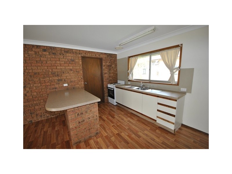 7 Edward Street, Vincentia NSW 2540