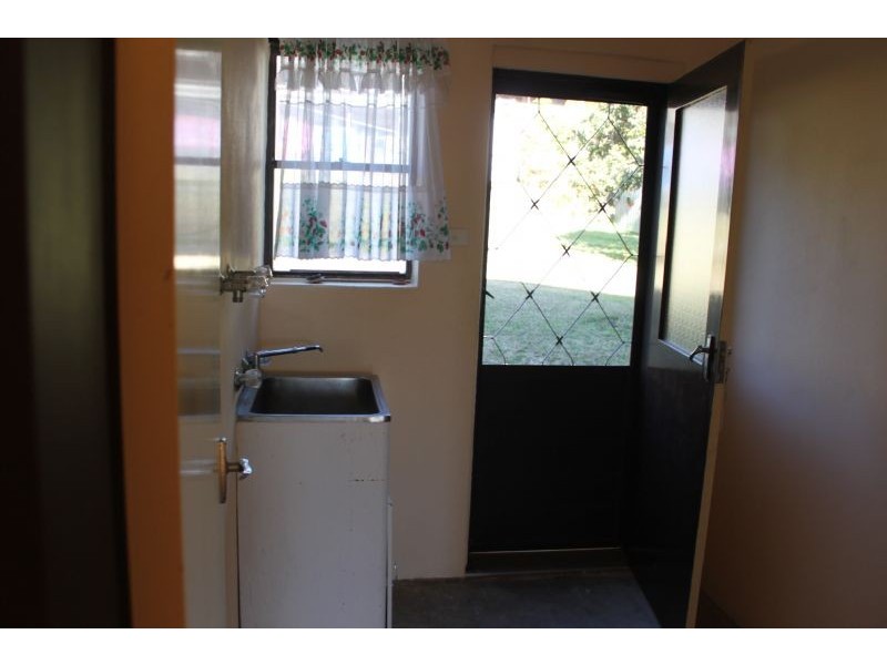 196 ELIZABETH DRIVE, Vincentia NSW 2540