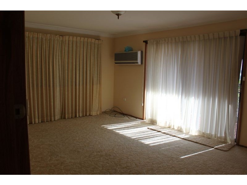 196 ELIZABETH DRIVE, Vincentia NSW 2540