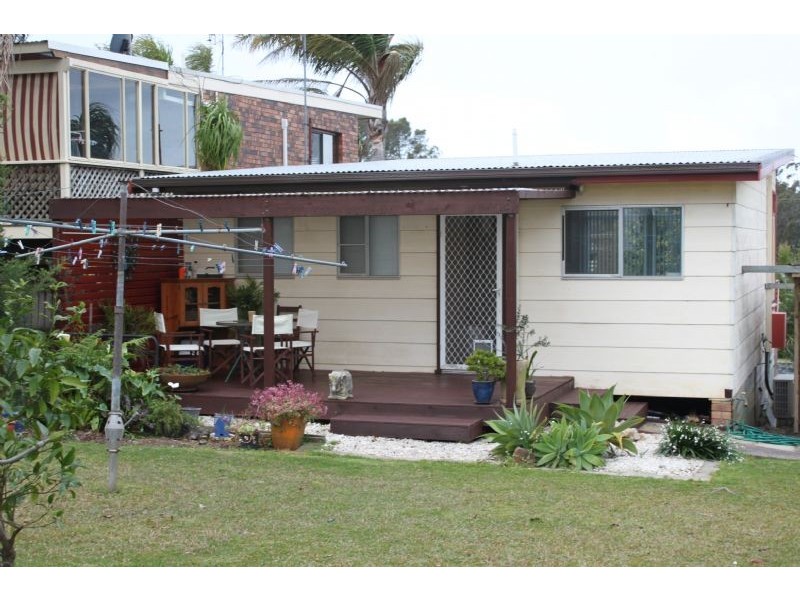 19 Blair Street, Old Erowal Bay NSW 2540