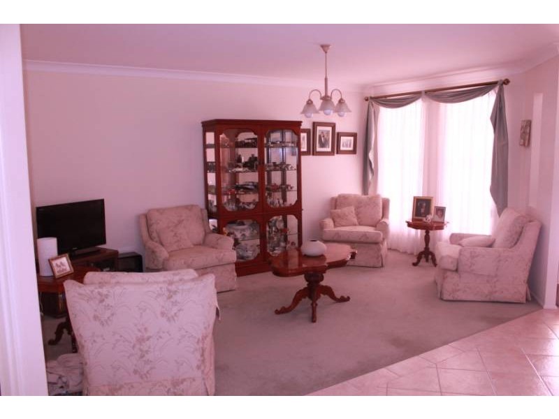 65 Cammaray Dr, St Georges Basin NSW 2540