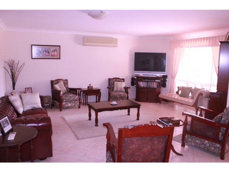 65 Cammaray Dr, St Georges Basin NSW 2540