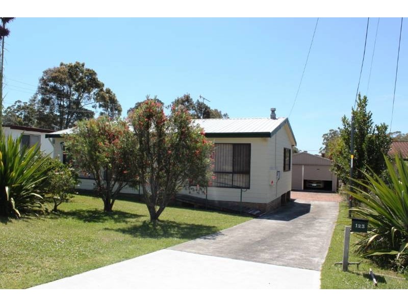 123 Links Avenue, Sanctuary Point NSW 2540