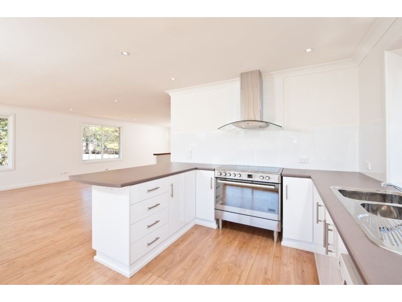 144 Elizabeth Drive, Vincentia NSW 2540