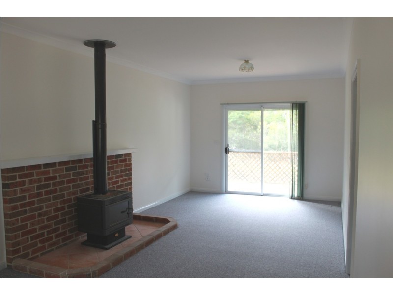 299 Sussex Inlet Road, Sussex Inlet NSW 2540