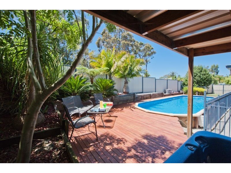 25 Cammaray Drive, St Georges Basin NSW 2540