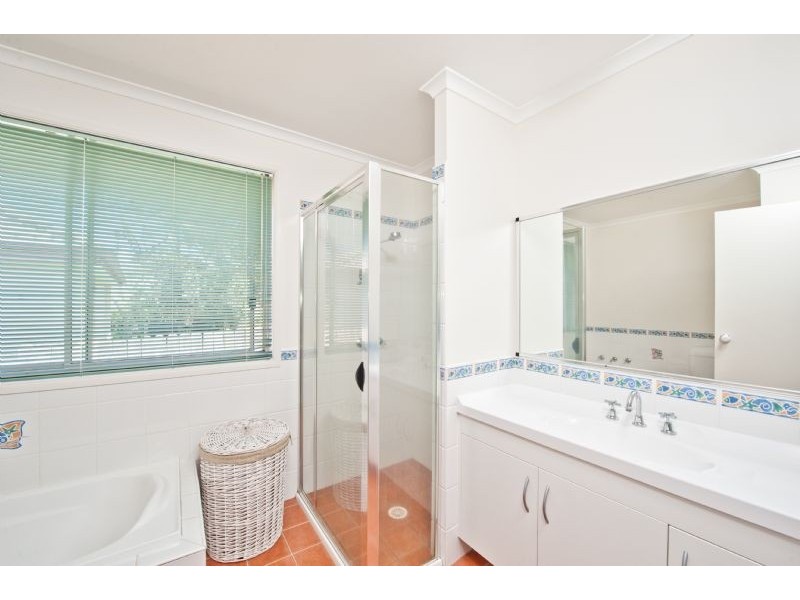 25 Cammaray Drive, St Georges Basin NSW 2540