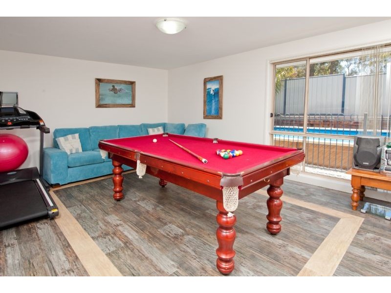 25 Cammaray Drive, St Georges Basin NSW 2540