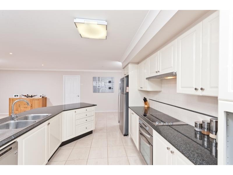 24 Maxwell Crescent, Sanctuary Point NSW 2540