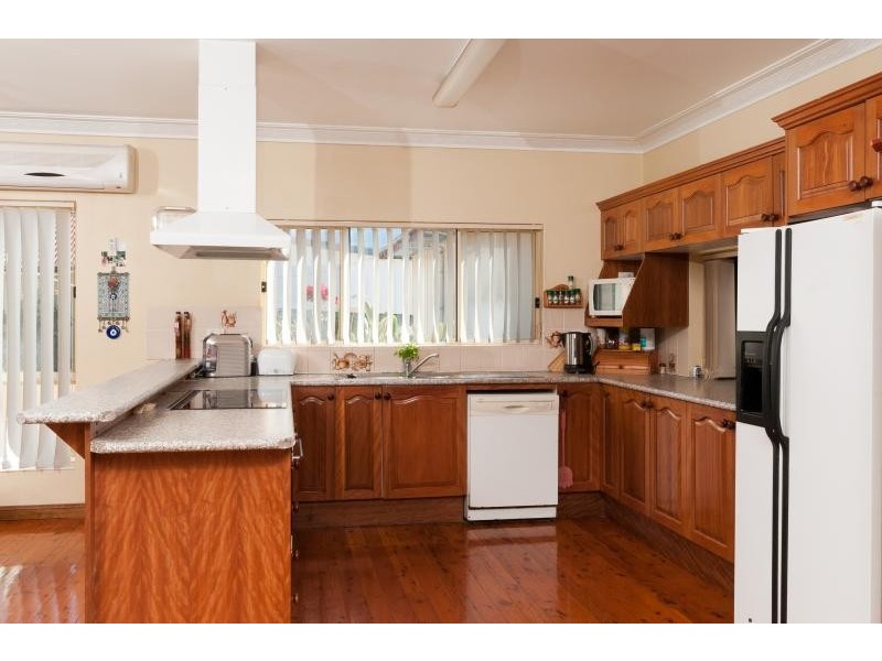 199 Elizabeth Drive, Vincentia NSW 2540