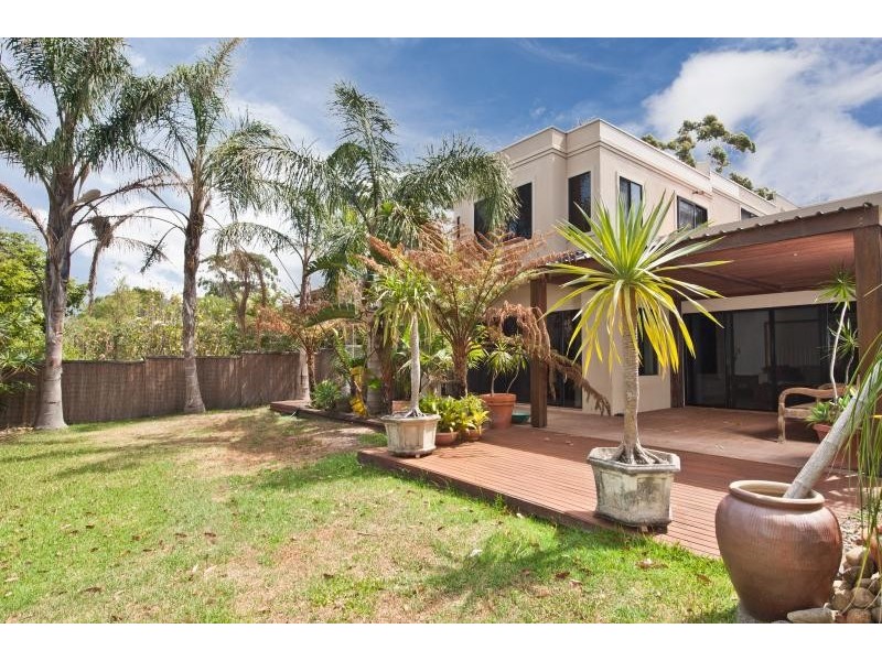 430 Elizabeth Dr, Vincentia NSW 2540
