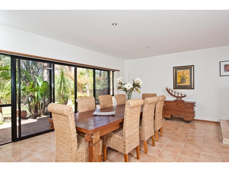 430 Elizabeth Dr, Vincentia NSW 2540