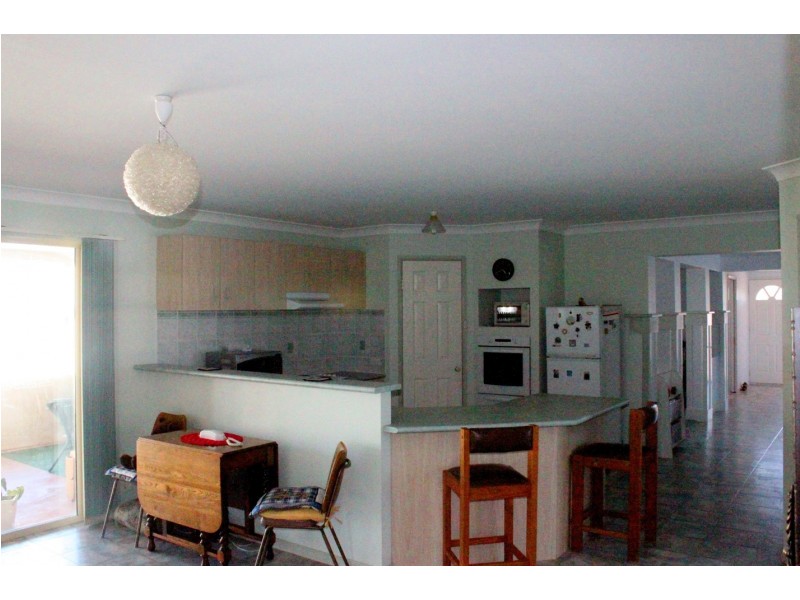 9 Maxwell Crescent, Sanctuary Point NSW 2540