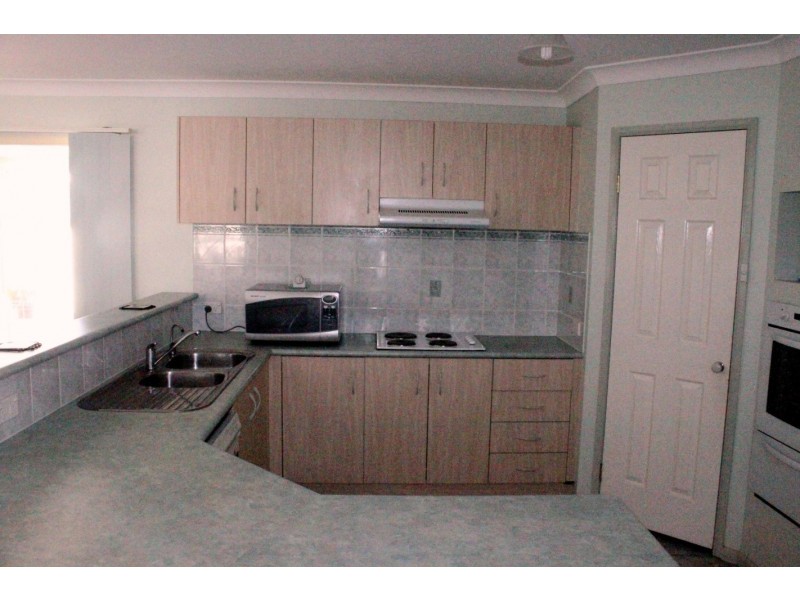 9 Maxwell Crescent, Sanctuary Point NSW 2540