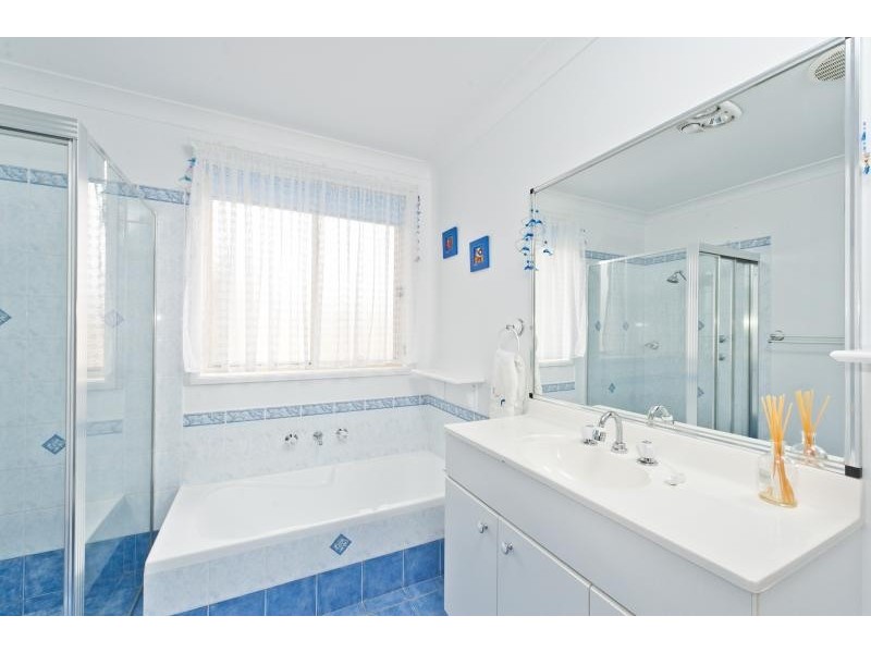 2 Jackson Close, St Georges Basin NSW 2540