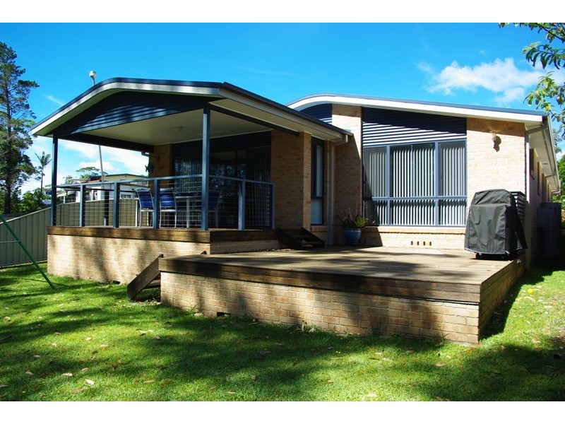 126 Sanctuary Point Road, Sanctuary Point NSW 2540