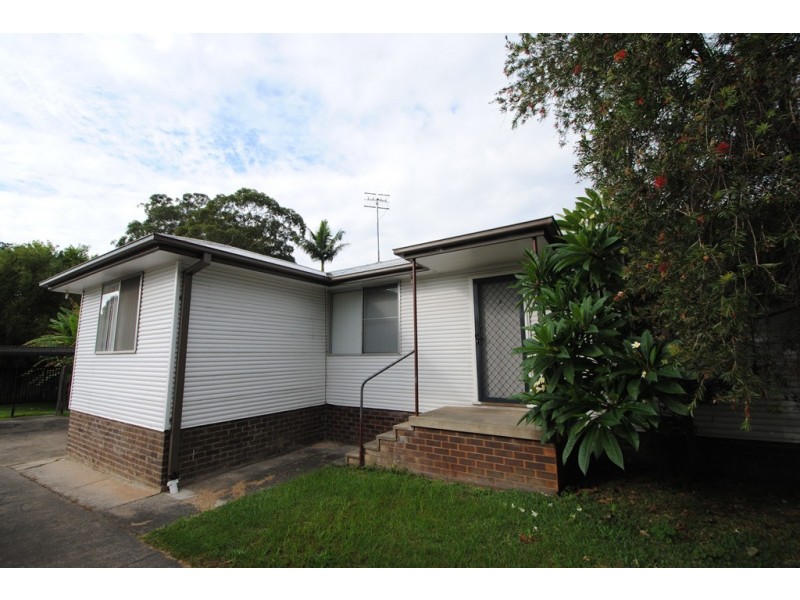 2/6 Numrock Street, Bomaderry NSW 2541
