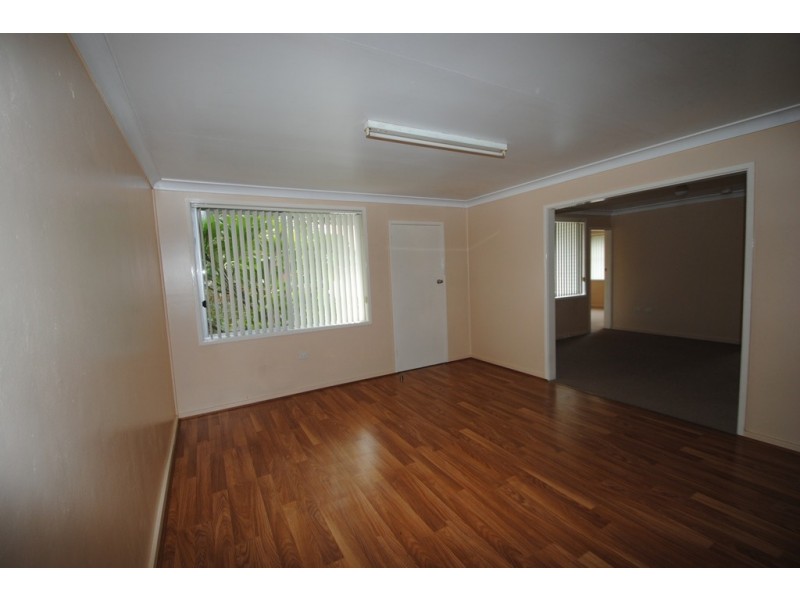 2/6 Numrock Street, Bomaderry NSW 2541