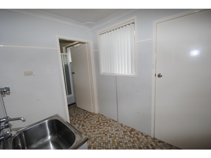 2/6 Numrock Street, Bomaderry NSW 2541