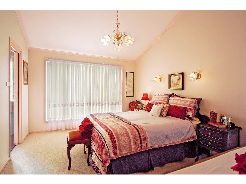 29 Claylands Drive, St Georges Basin NSW 2540