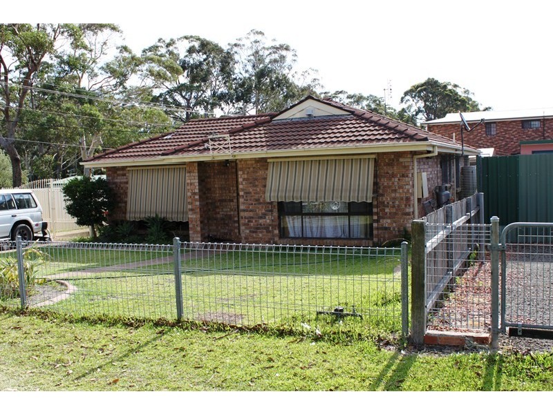 33 Dunisla St, Sanctuary Point NSW 2540