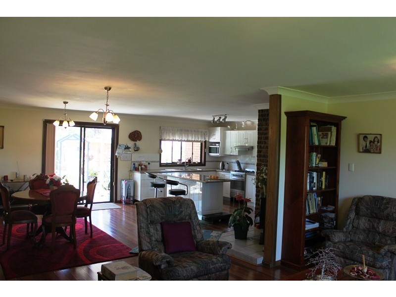 367 Hawken Road, Tomerong NSW 2540