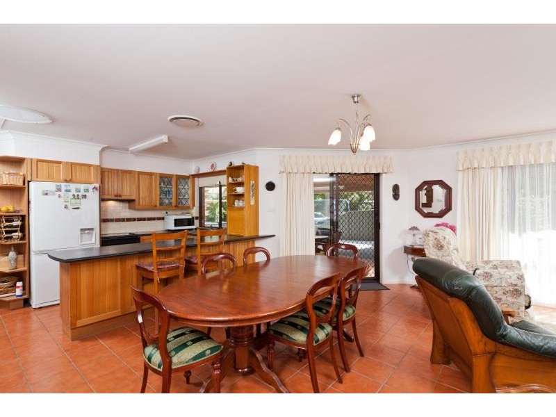 21 Deakin Street, Wrights Beach NSW 2540