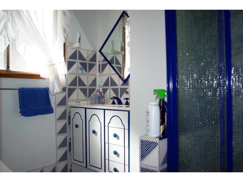 17 Graham Avenue, St Georges Basin NSW 2540