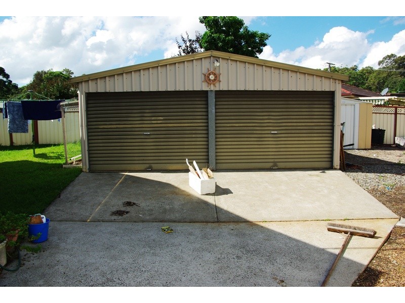 17 Graham Avenue, St Georges Basin NSW 2540