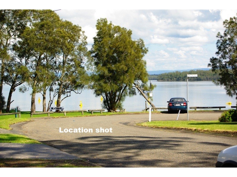 17 Graham Avenue, St Georges Basin NSW 2540