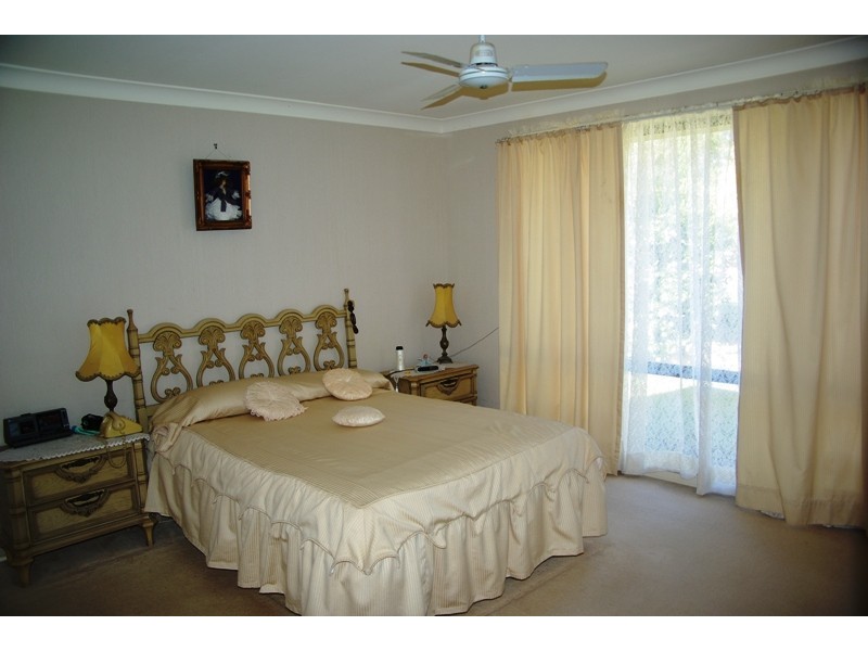 10 Wahroonga Close, St Georges Basin NSW 2540