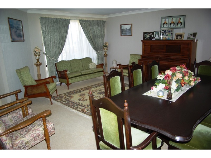 10 Wahroonga Close, St Georges Basin NSW 2540