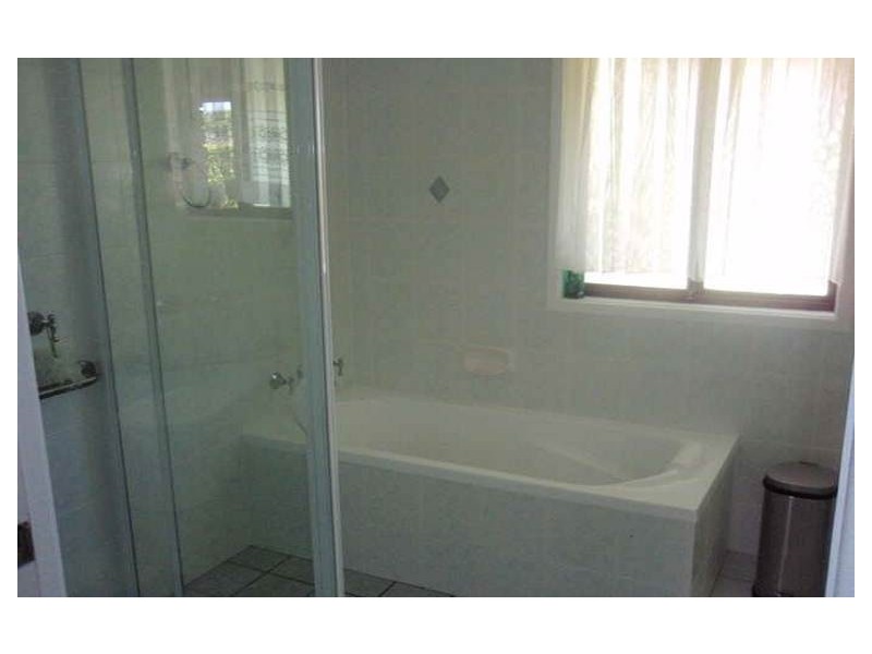 42 WARREGO DRIVE, Sanctuary Point NSW 2540