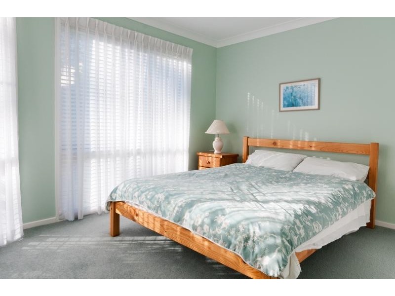 9 Durnford Place, St Georges Basin NSW 2540