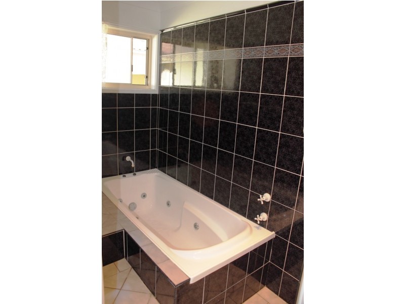 54 Prentice Ave, Old Erowal Bay NSW 2540