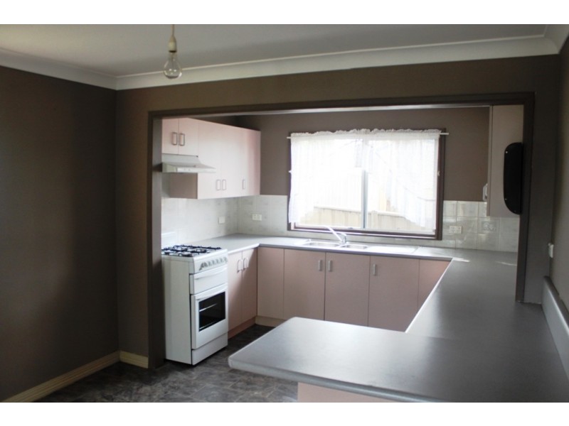 1 Roberts Street, Old Erowal Bay NSW 2540
