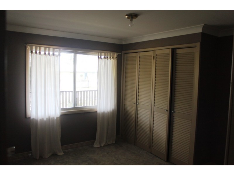 1 Roberts Street, Old Erowal Bay NSW 2540