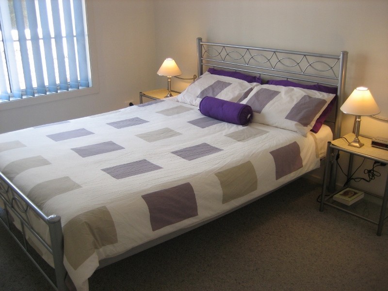 2/5 Minerva Avenue, Vincentia NSW 2540