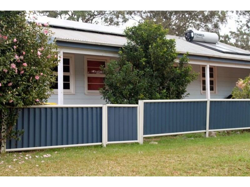 35 Fitzpatrick Street, Old Erowal Bay NSW 2540