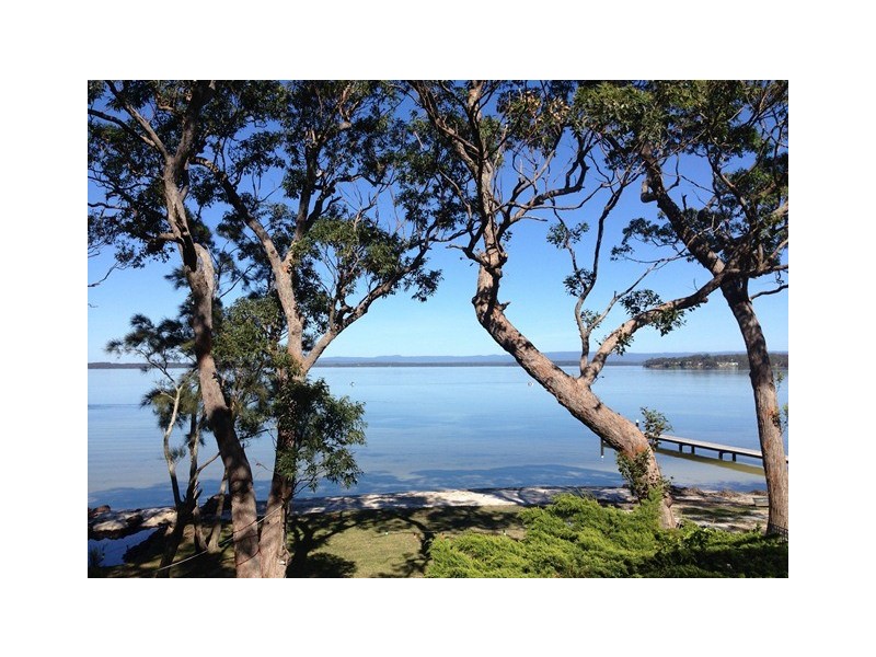 24 Reid Street, Wrights Beach NSW 2540