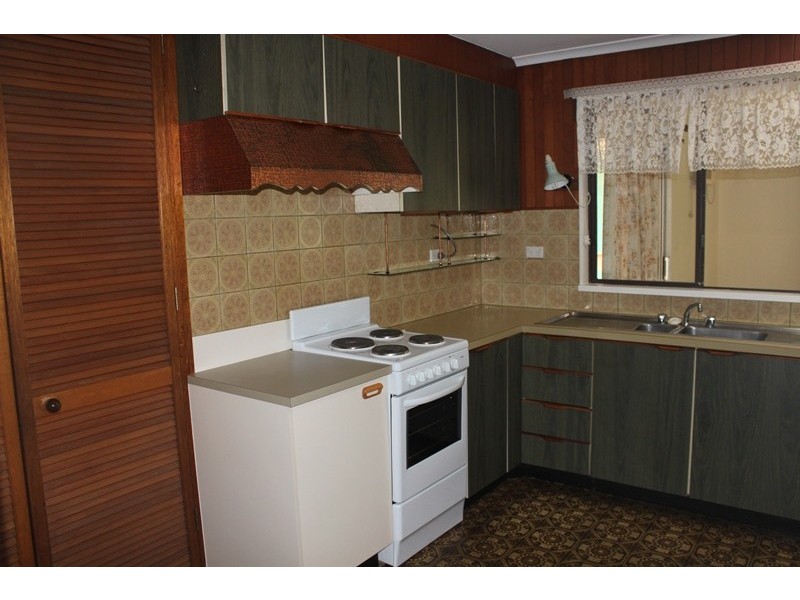 30 Harriss Avenue, Basin View NSW 2540