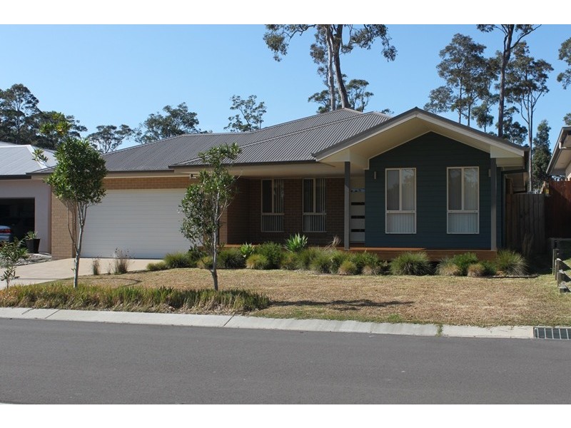 20 Coaster Cct, Vincentia NSW 2540